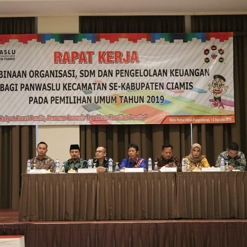 BAWASLU CIAMIS GELAR RAPAT KERJA OSPK BAGI PANWASCAM 2019